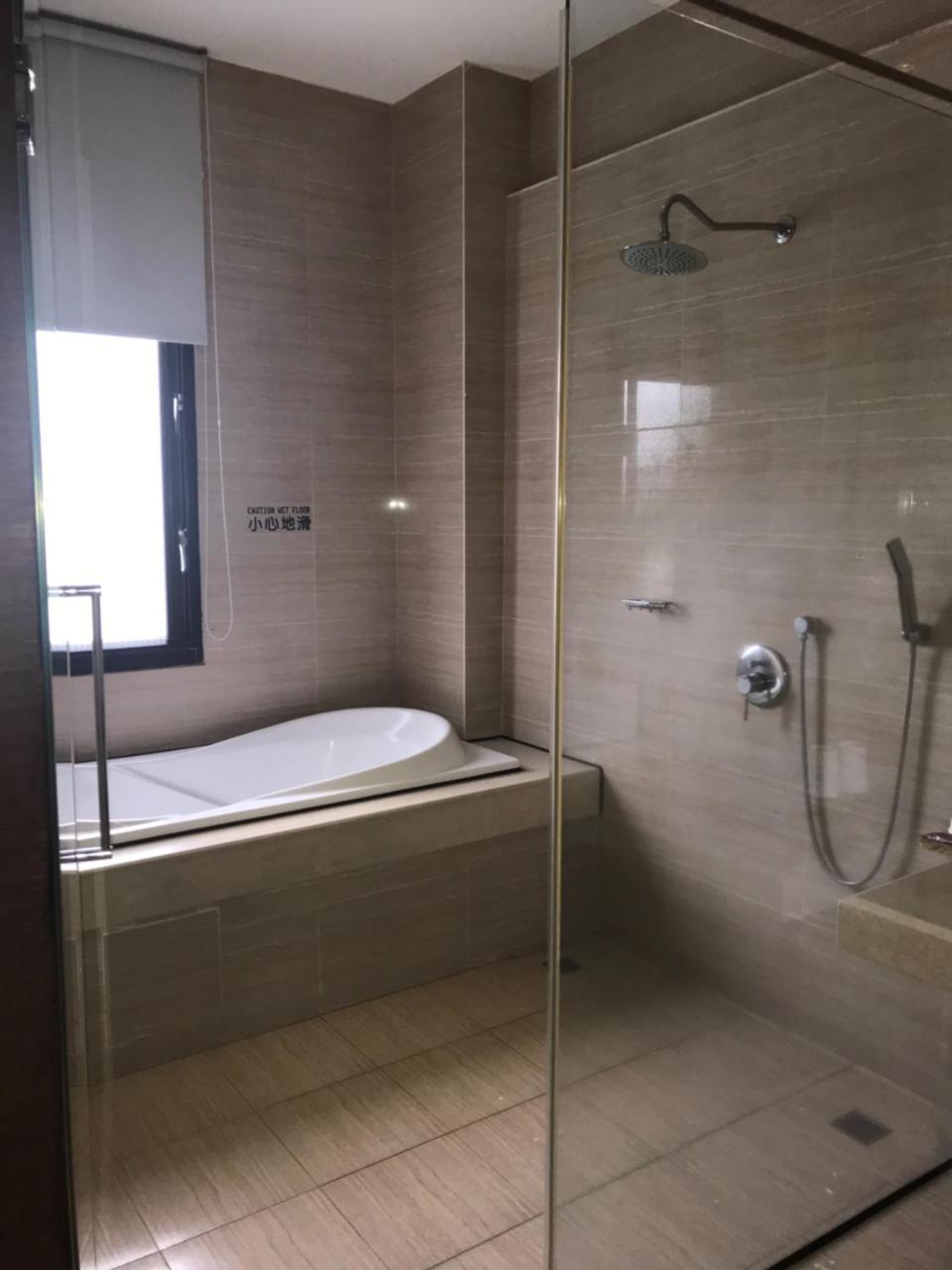 Li-Gin Motel Chiayi City Exterior photo